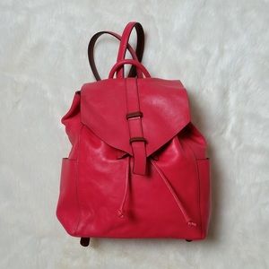 Gorgeous leather backpack